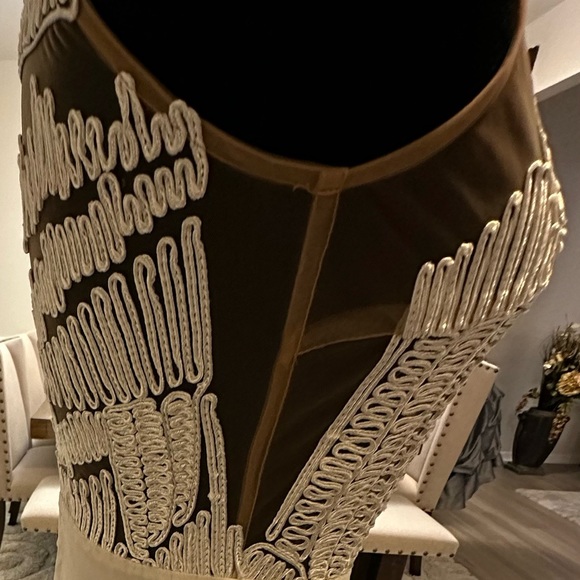 Xtaren unique dress. Embroidery on mesh top with flowy bottom, Adult Sz Small - Picture 7 of 8